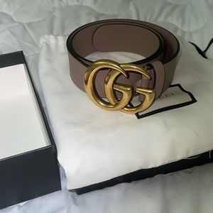 Little used tan Gucci belt original price 460 $plus tax, in perfect condition